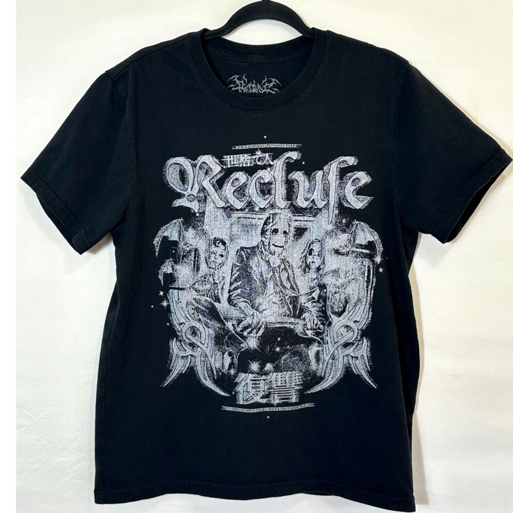 Recluse Together Men's Graphic "Carefully Used In Solidarity" Graphic Tee Size M